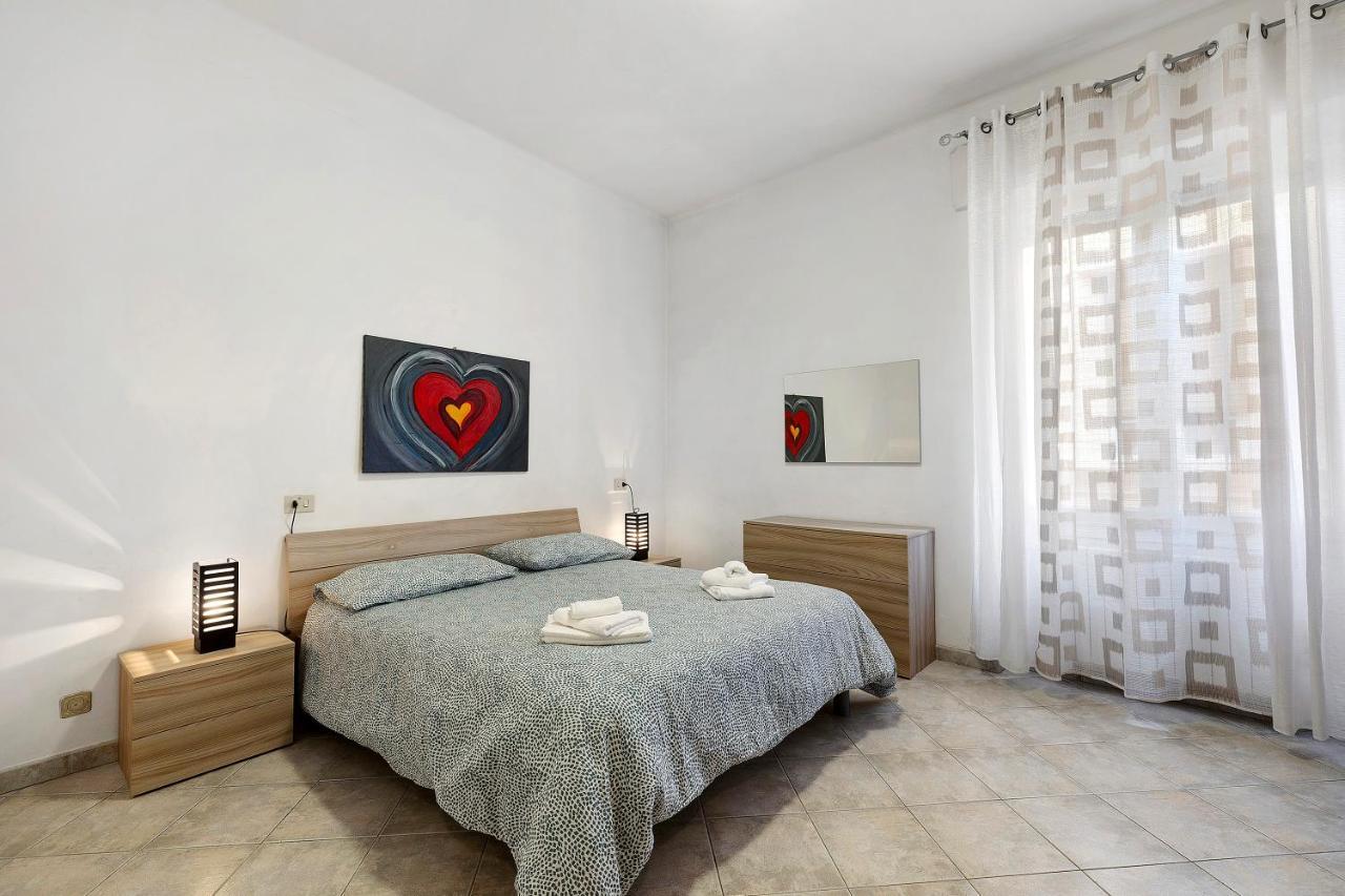 Casa Rosa Lägenhet Loano Exteriör bild